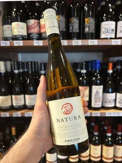 natura traminer cile bio.webp